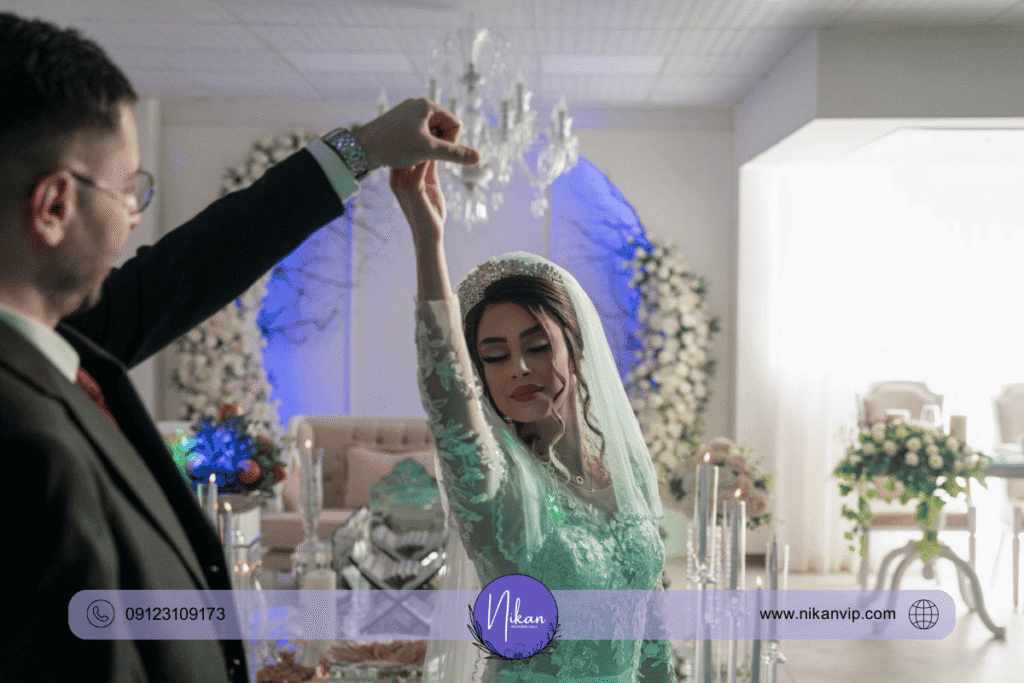 راهنمای انتخاب سالن عقد مینیمال در کرج 7 راهنمای انتخاب سالن عقد مینیمال در کرج