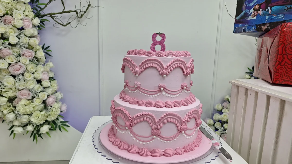 cake niki 8